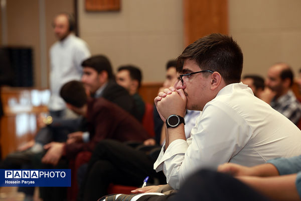 افتتاحیه پانزدهمین کنگره اتحادیه انجمن‌های اسلامی دانش‌آموزان با محوریت «پیوند دین و دانش»