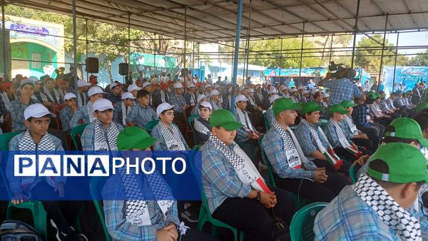 افتتاحیه کنگره ملی لاله های روشن