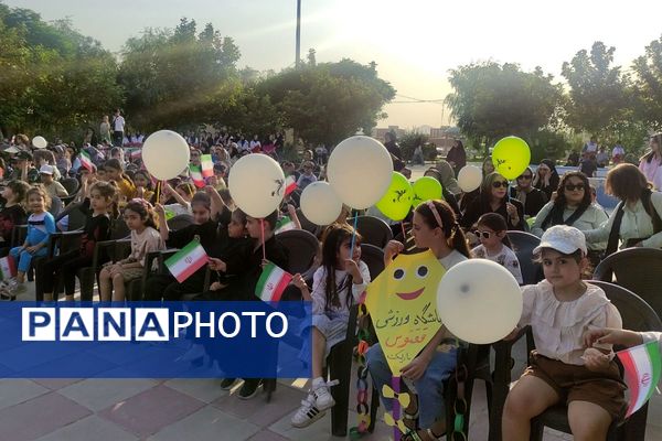 برگزاری جشن بادبادک ها و جشن خیابانی به مناسبت هفته فرهنگی ملارد 