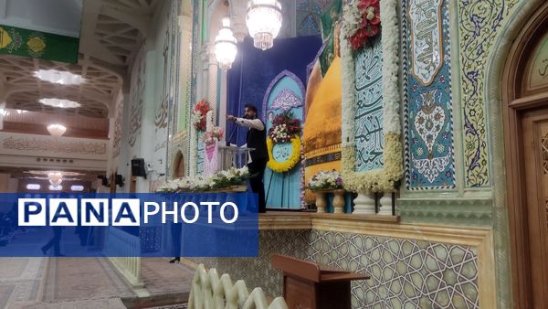 اجتماع دختران دانشجو در حرم مطهر حضرت معصومه (س) به مناسبت روز دختر  