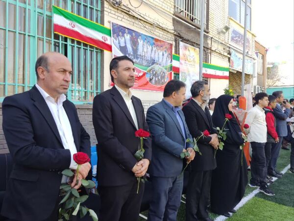 افتتاح مسابقات ورزشی بین مدرسه‌ای «جام اقتدار ایران»