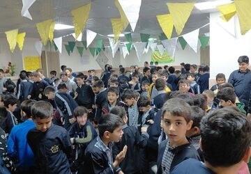 از حضرت زینب«س» می‌توان بردباری و شجاعت را یاد گرفت