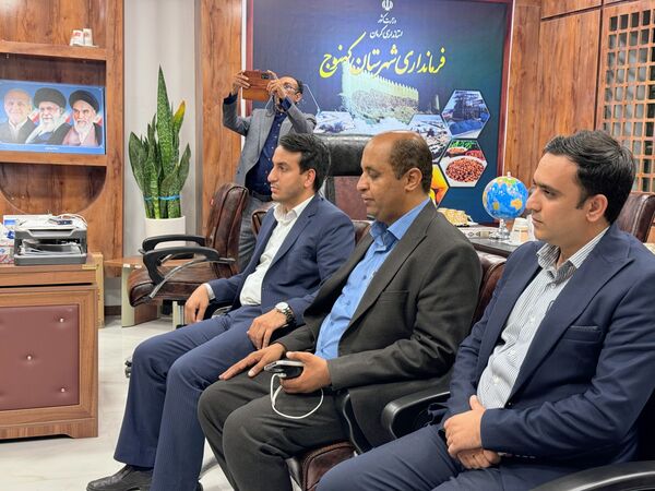 نشست هم‌اندیشی جوانان در شهرستان‌های فاریاب و کهنوج
