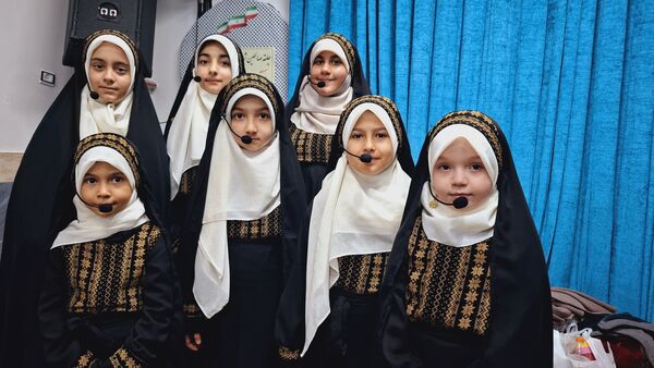 افتتاحیه مراسم اعتکاف دانش‌آموزی در مسجد ابا صالح المهدی صفادشت