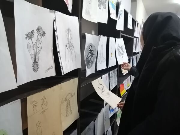 جشنواره ماها در دبیرستان میثاق منطقه تبادکان مشهد