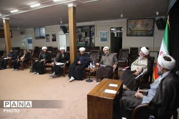بررسی آخرین وضعیت صدور سند مصلای همدان