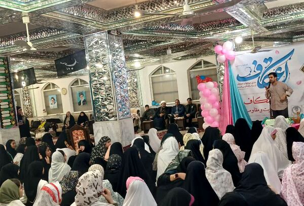 شور بندگی در دل نوجوانان مؤمن