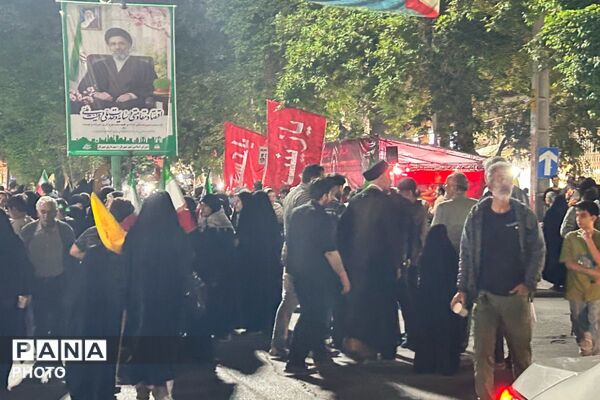 حضور پرشور مسئولین متعهد در غرفه‌ فرهنگیان