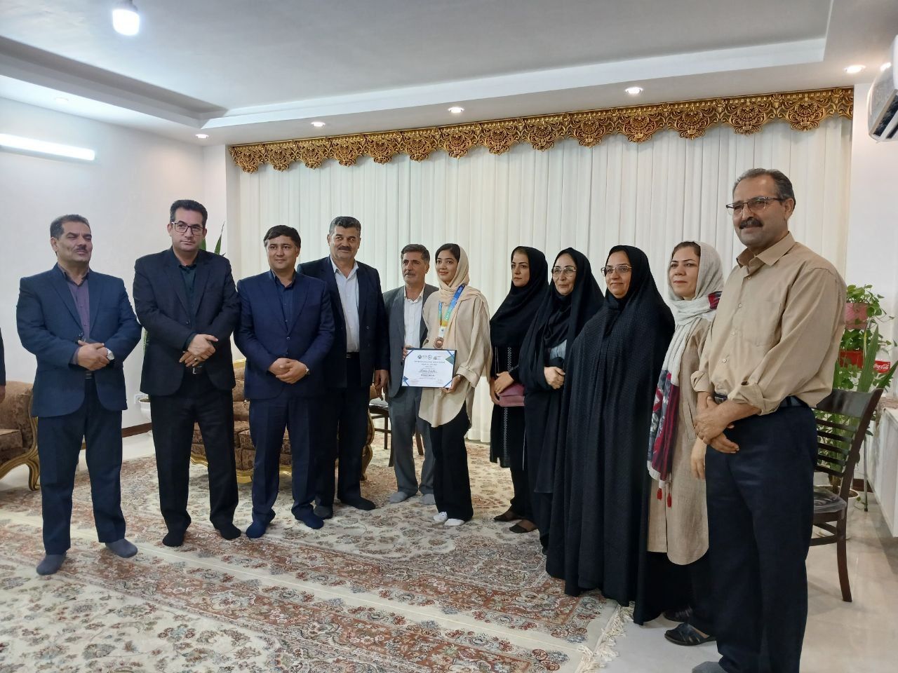تقدیر مدیرکل آموزش و پرورش خراسان شمالی از دانش‌آموز شیروانی دارنده مدال برنز المپیاد جهانی علوم زمین