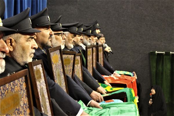 همایش مربیان تربیتی و مشاوران جهادی آموزش و پرورش قم