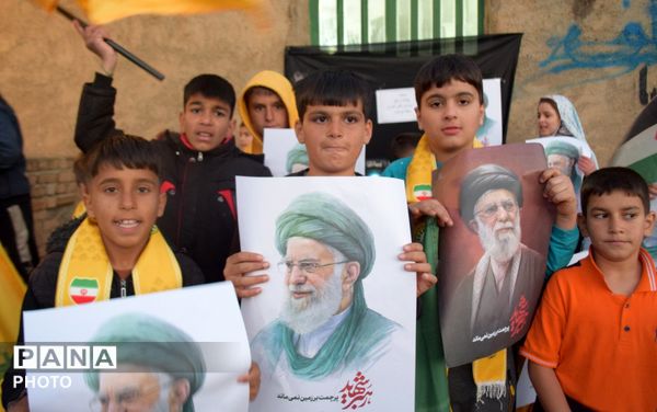 نماز عید فطرجشن پایان یک ماه بندگی شهرستان سلسله