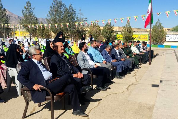 طلوع دانش در حاجی‌آباد لردگان؛ زنگ مهر، سرآغاز فصلی نو برای آینده‌سازان