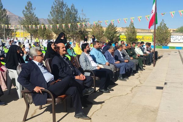 طلوع دانش در حاجی‌آباد لردگان؛ زنگ مهر، سرآغاز فصلی نو برای آینده‌سازان