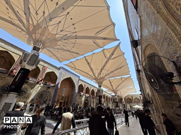 ایوان نجف از قاب پانا
