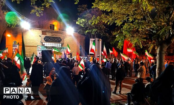 حضور و ایستادگی ؛ تکرارِ حماسه در بامِ ایران