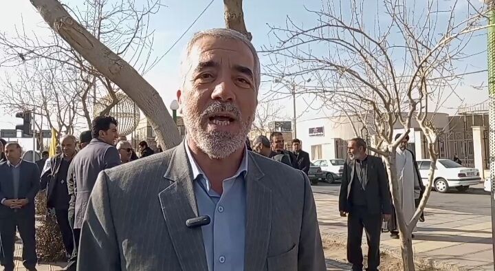حضور دانش‌آموزان در صحنه های دفاع از ارزش ها نشان دهنده وفاداری آنان به انقلاب است