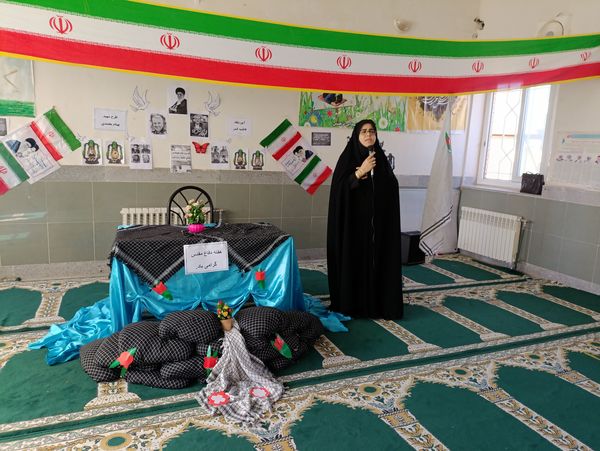 مراسم هفته مقدس در مدرسه فاطمیه خلیل آباد