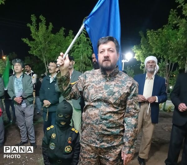 اجتماع شبانه مردمی تا پای جان برای ایران