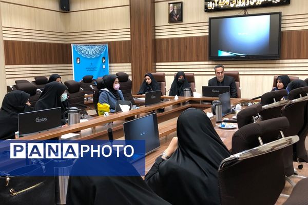 کارگاه توانمندسازی معاونین و مربیان پرورشی ناحیه دو شهرری 