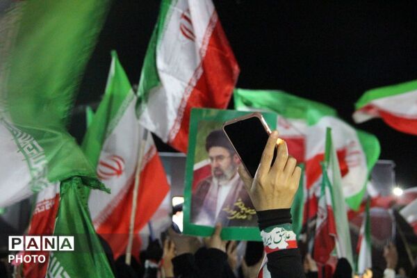 نوای دمام و مداحی در قیامدشت پیچید؛ شبی متفاوت با حضور پرشور مردم