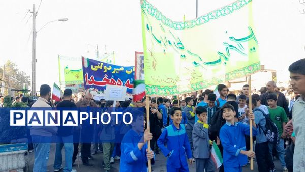 حضور پرشور مردم گالیکش در راهپیمایی 13 آبان