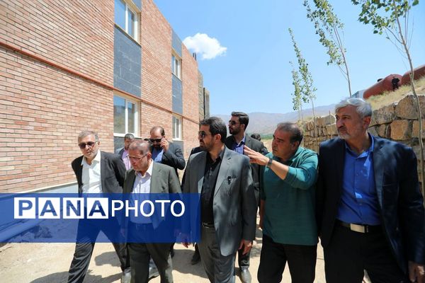 بازدید میدانی استاندار همدان از سد مخزنی خرم‌رود تویسرکان