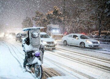بارش برف و باران در جاده‌های ۳ استان کشور