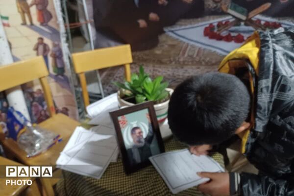 ستون این انقلاب، ایستادگی مردم در ۸۰ شب کف میدان 