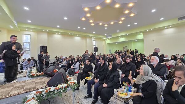 کلنگ نخستین مدرسه زنده‌یاد پیام راهب در قمصر به زمین زده شد