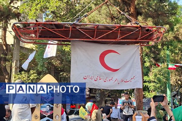 حضور پرشور مردم شهریار در راهپیمایی کیلومتری غدیر 