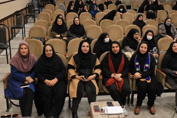 دوره توانمندسازی مربیان پیشتازان گچساران 