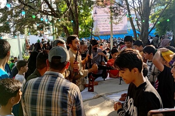 برگزاری عید غدیر در پارک چمران شهرستان ملایر