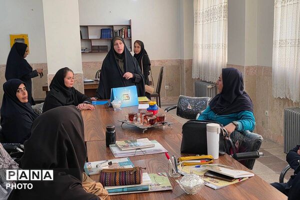 آیین نواختن زنگ‌سلامت روان در شهرری