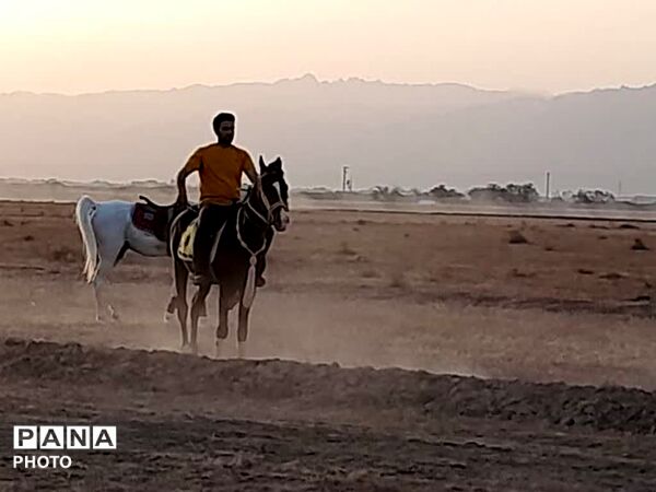 تاخت و تاز خاطره‌ها در فدافن؛ مسابقات اسب‌سواری به نام شهید نظافتی