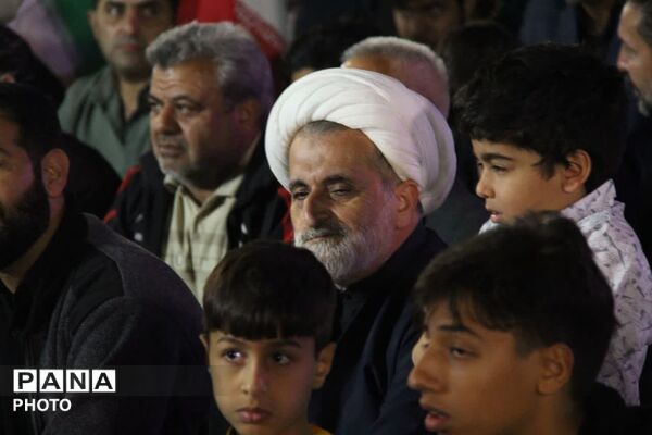 یادبود شهیده دانش آموز تیارا صادقی در پایگاه انقلاب یزد