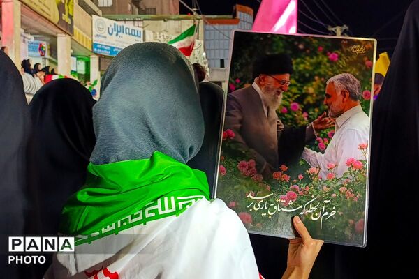  اجتماع اقتدارآمیز مردم ملارد در شب ۱۰۱ با شعار «الوعده وفا»