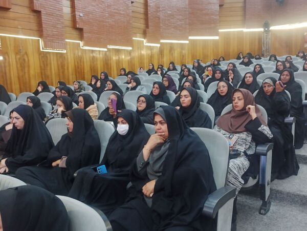 نشست طرح نماد در تالار تربیت ؛ گامی برای تقویت مراقبت اجتماعی دانش‌آموزان 