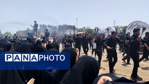 برگزاری مراسم عزاداری ظهر عاشورا در خلیل آباد 