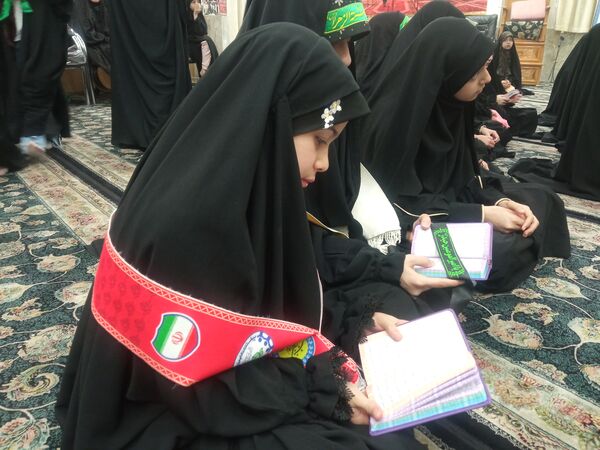 اعتکاف دانش‌آموزی ناحیه یک مشهد،فرصتی برای نزدیک‌تر شدن به خدا