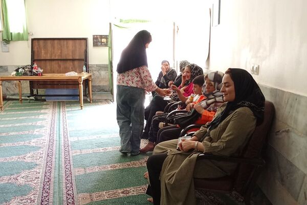 برگزاری اختتامیه پایگاه تابستانی دبیرستان توحید یک؛ همراه با جلسه‌ ی خود مراقبتی