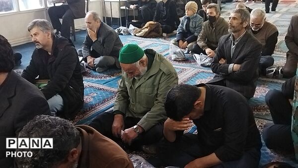 عزاداری مردم نیشابور برای شهادت رهبر عزیز انقلاب اسلامی 