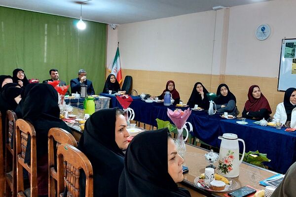 افتتاحیه طرح گلستان زندگی  دبیرستان شهدای هسته‌ای قرچک 