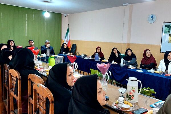 افتتاحیه طرح گلستان زندگی  دبیرستان شهدای هسته‌ای قرچک 