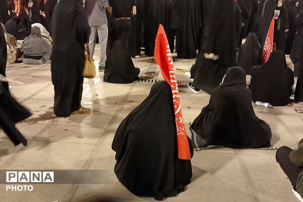 مصلی تهران؛ آخرین قرار عاشقان در بدرقه‌ای به وسعت اشک