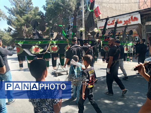 اجتماع حسینیان وعزاداری هیات مساجد و روستاهای اطراف در چناران