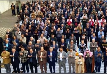 اقامه نماز ظهر عاشورا در شهرستان ‌صومعه‌سرا