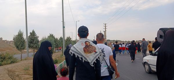 پیاده‌رویی جاماندگان اربعین در محمدشهرکرج 