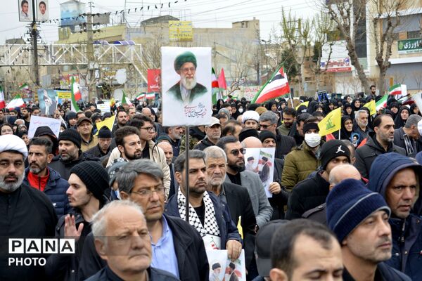 حضور حداکثری مردم و فرهنگیان اسلامشهر در راهپیمایی روز جهانی قدس 