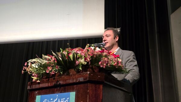 تقدیر و تجلیل از ستارگان درخشان هنرستان هنرهای زیبای اصفهان