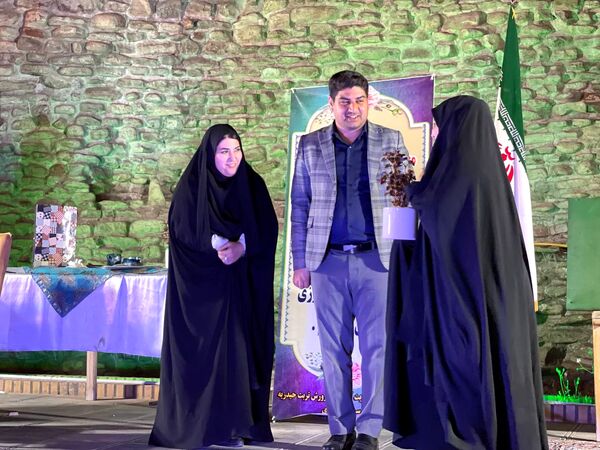 برگزاری آیین تجلیل از آموزش دهندگان تلاشگر نهضت سوادآموزی تربت حیدریه